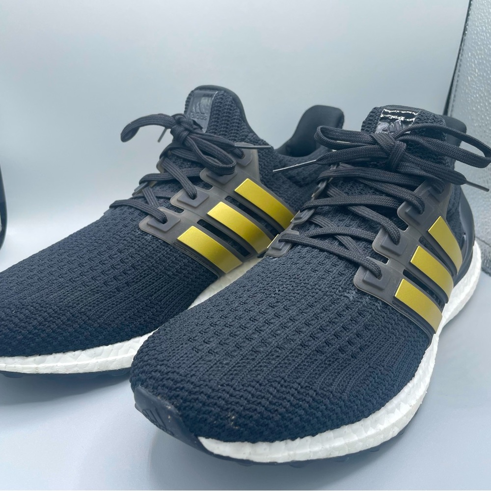 Men’s Size 10.5 - adidas UltraBoost 4.0 DNA Core Black Metallic Gold (FY9316)